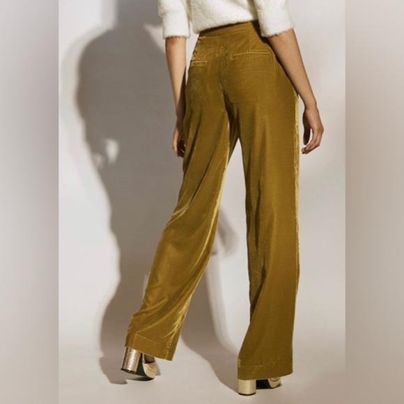 RW & CO Sz 10 Velour Pleated Front Pockets Straight Leg High Rise Trousers NEW - Picture 2 of 13